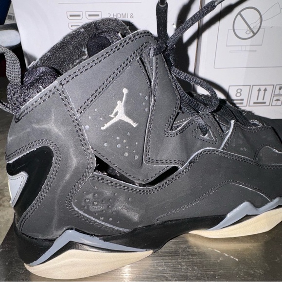 Jordan Nike 7s Black Suede Authentic Original Size 7Y Great Condition Pre-Owned - Picture 9 of 13